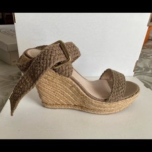 Steve Madden Espadrille Sandal Size 9